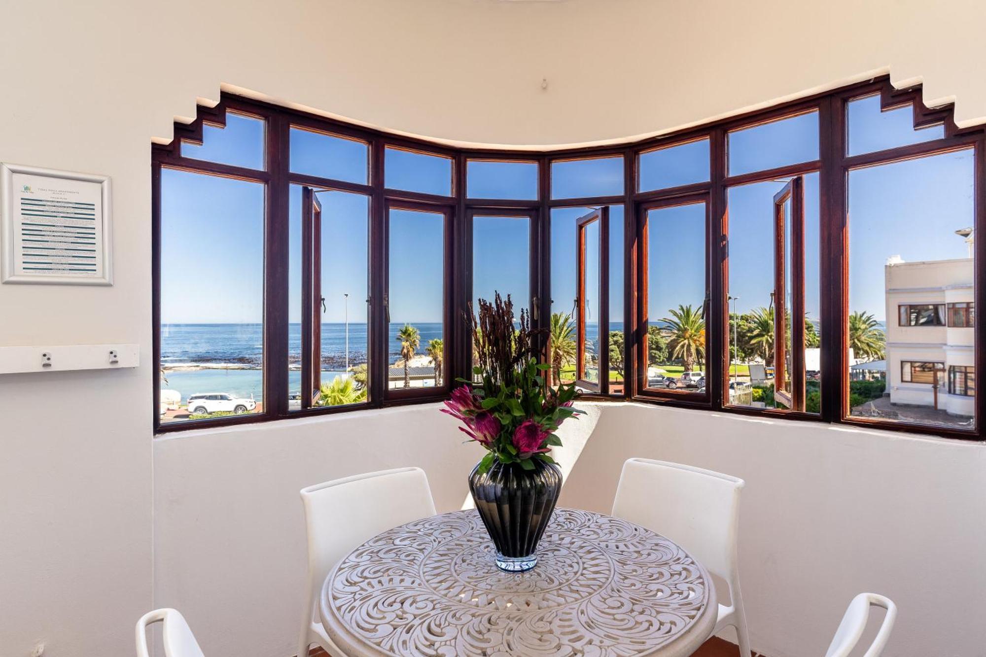 Tidal Pool Apartments - Camps Bay Ciudad del Cabo Exterior foto